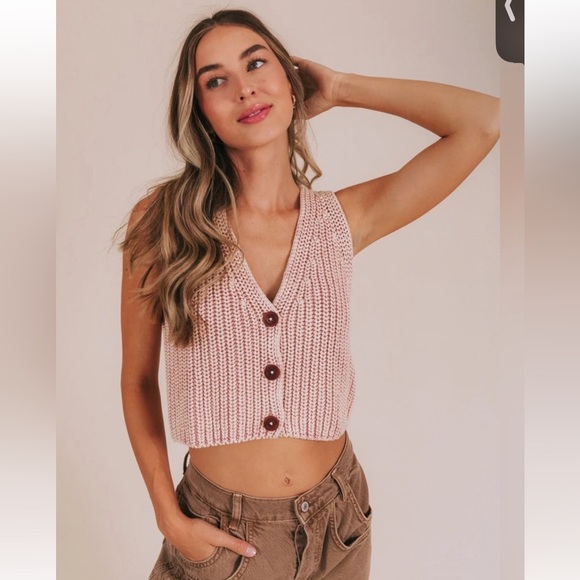 Free People Tops - Free People Close To Me Sweater Knit Vest Cropped Pink Size Med $78 Retail NWT